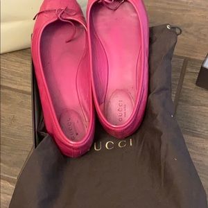 Gucci flats